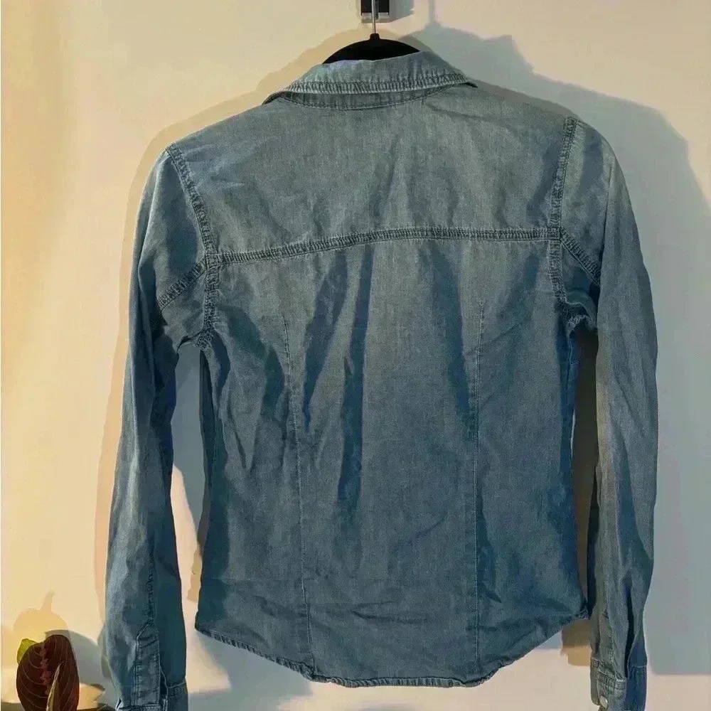 LOVE FIRE light Jean  shirt - Picture 4 of 4